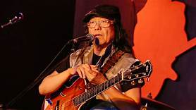 Artis Freddie Aguilar